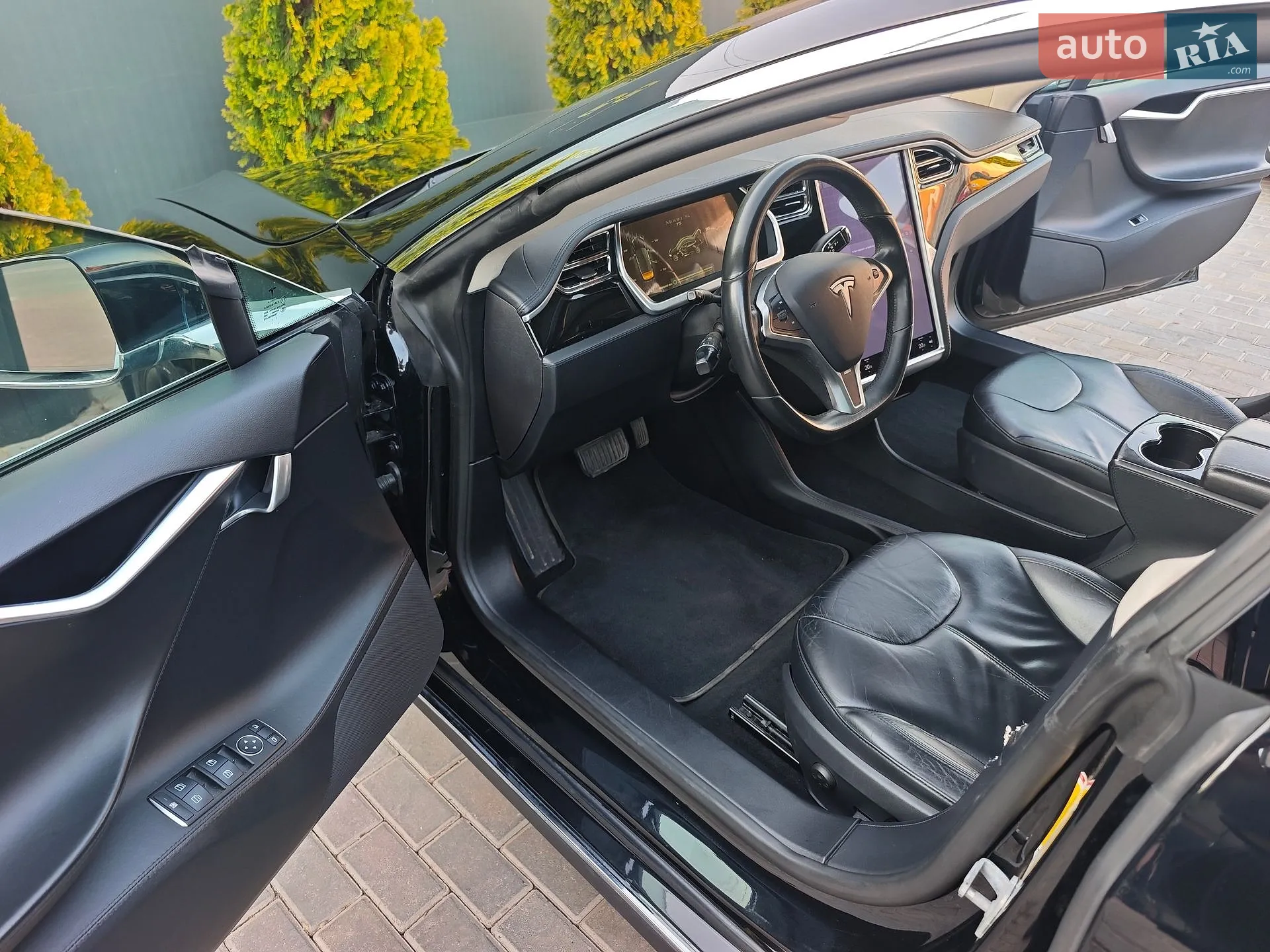 2013 Tesla Model S - мініатюра 32
