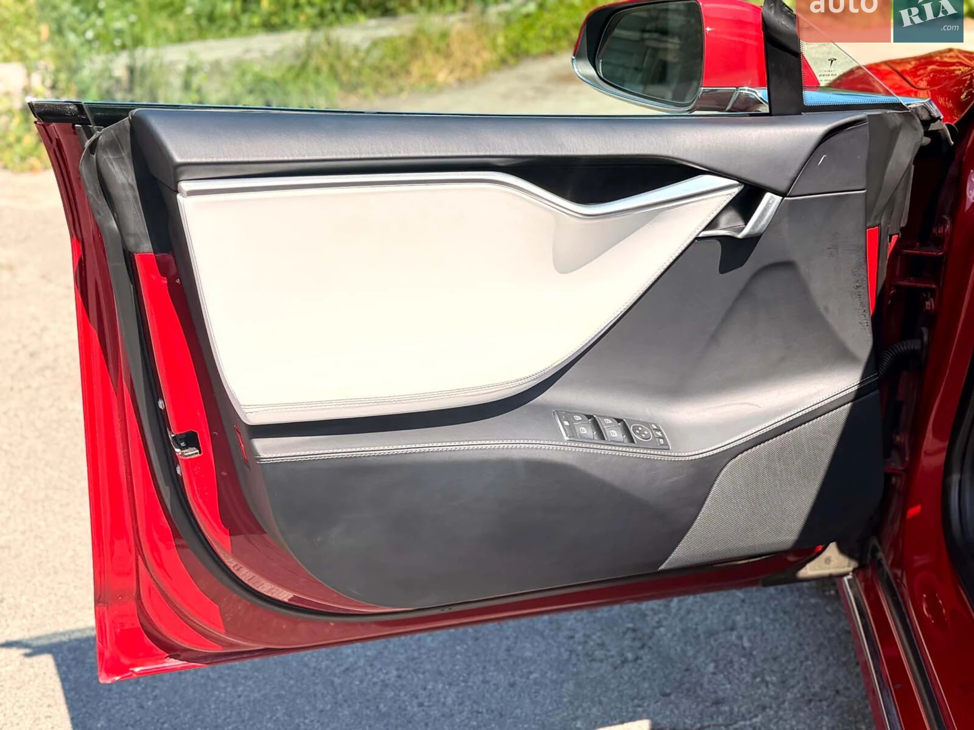 2016 Tesla Model S - мініатюра 13