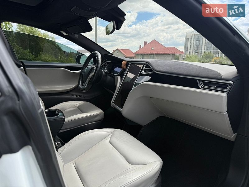 Лифтбек Tesla Model S 2016 в Ковеле фото 20 Лифтбек Tesla Model S 2016 в Ковеле