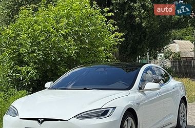 Ліфтбек Tesla Model S 2020 в Києві
