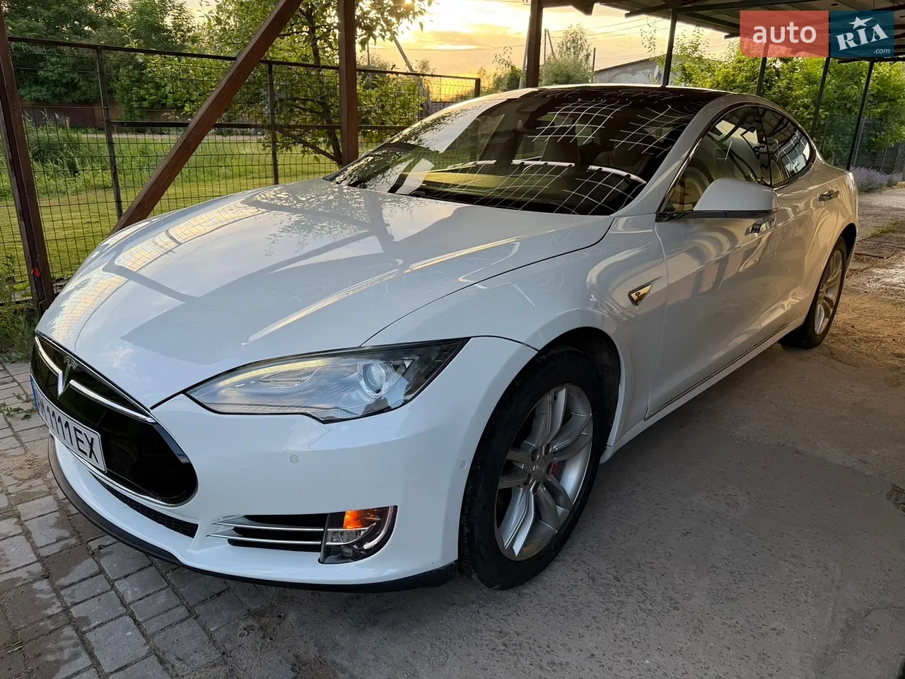 2015 Tesla Model S - мініатюра 33