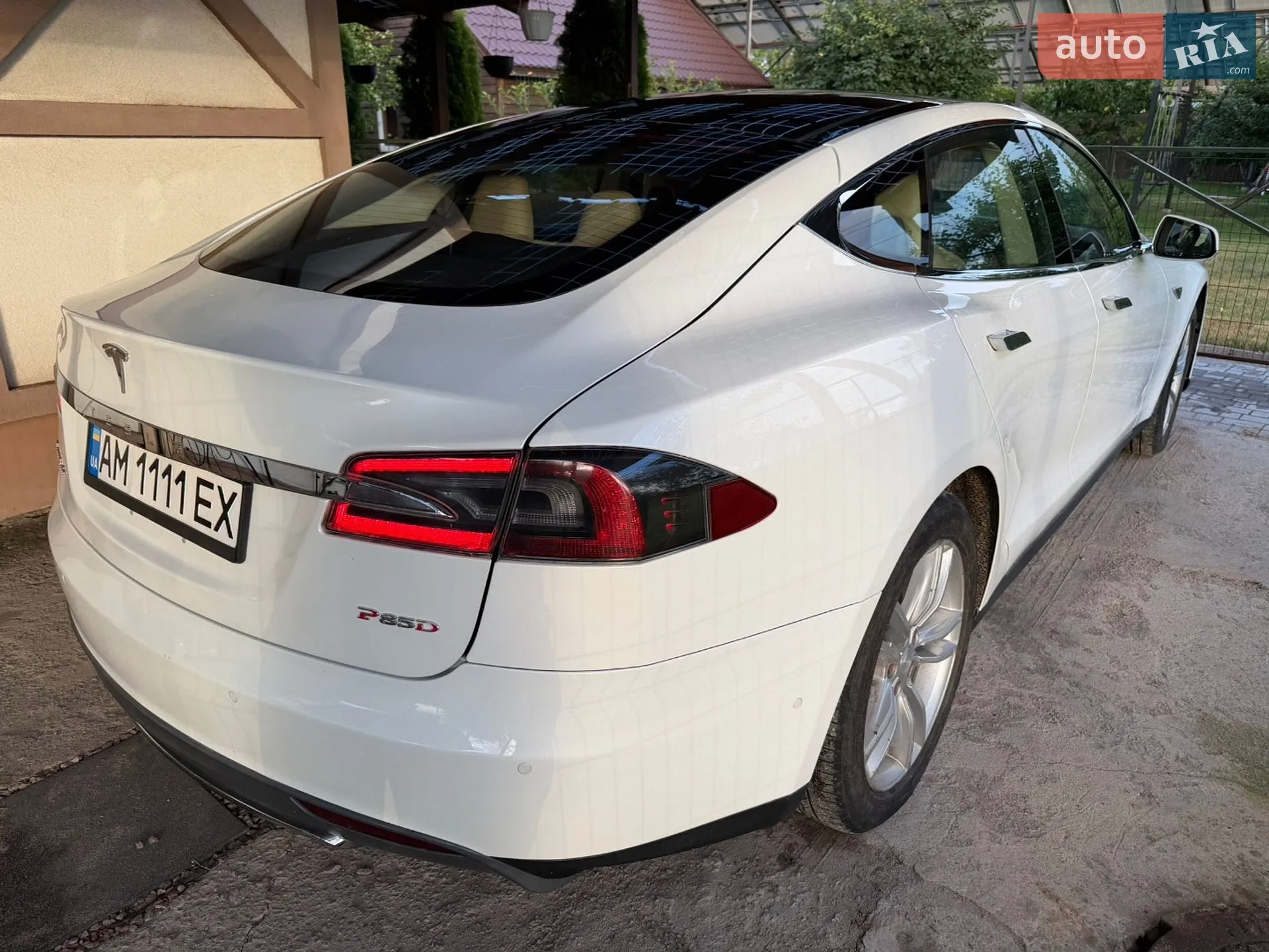 2015 Tesla Model S - мініатюра 4