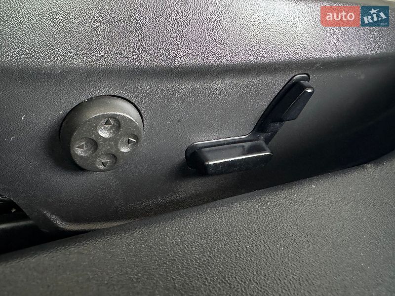 Ліфтбек Tesla Model S 2013 в Вінниці фото 39 Ліфтбек Tesla Model S 2013 в Вінниці