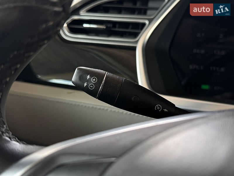 Ліфтбек Tesla Model S 2013 в Вінниці фото 54 Ліфтбек Tesla Model S 2013 в Вінниці