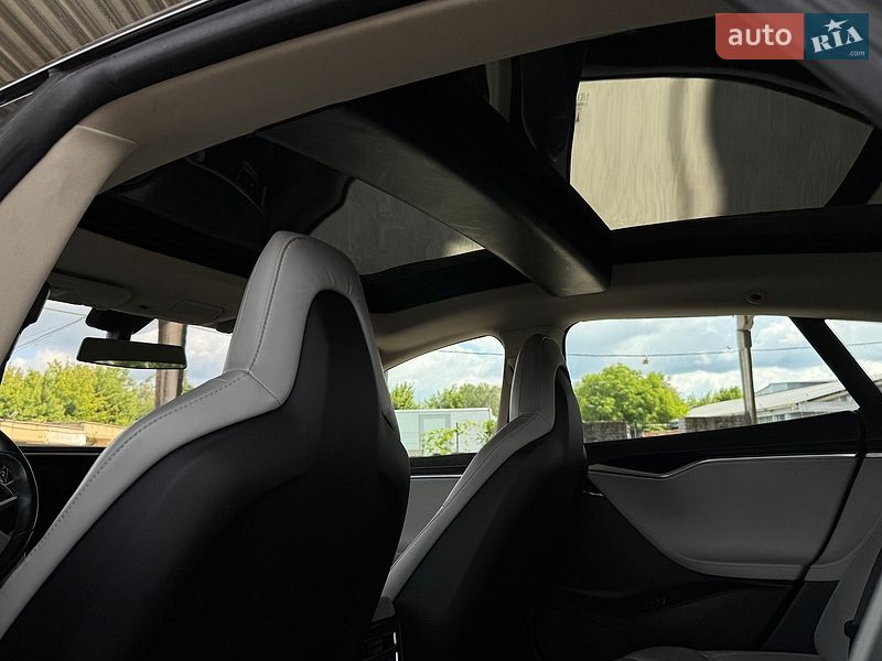 Ліфтбек Tesla Model S 2013 в Вінниці фото 64 Ліфтбек Tesla Model S 2013 в Вінниці