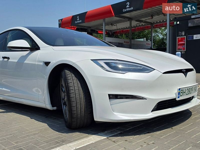 Лифтбек Tesla Model S 2021 в Одессе