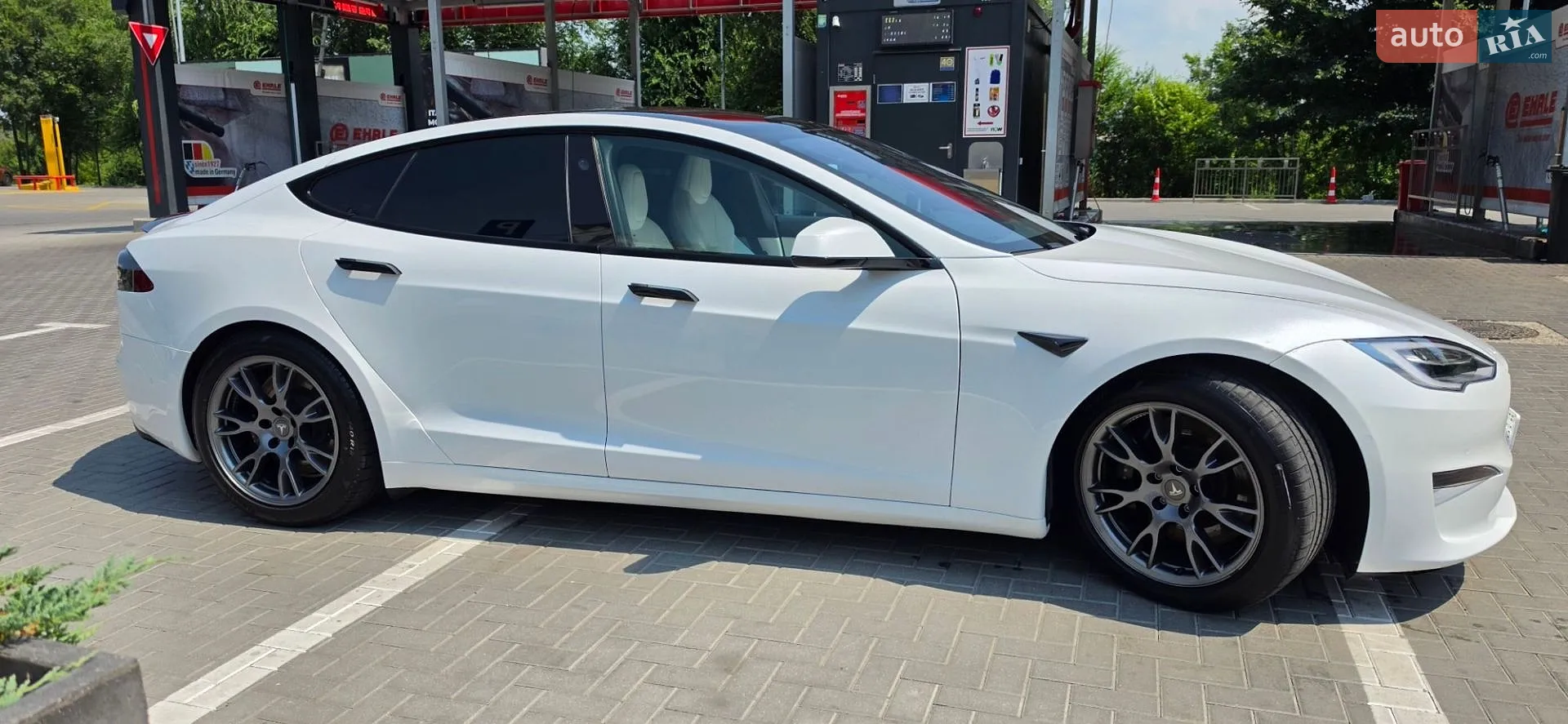 2021 Tesla Model S - мініатюра 4