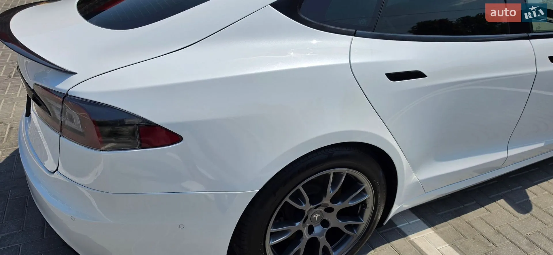 2021 Tesla Model S - мініатюра 21