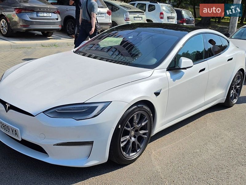 Лифтбек Tesla Model S 2021 в Одессе