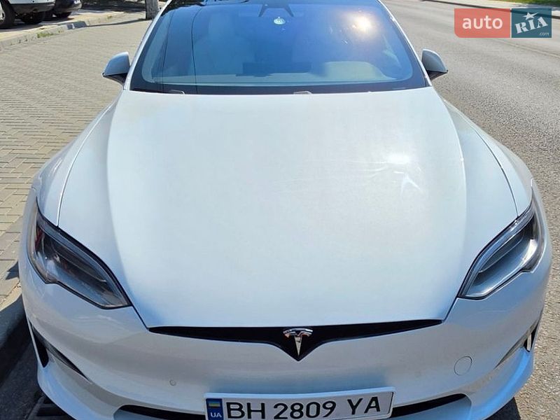 Лифтбек Tesla Model S 2021 в Одессе