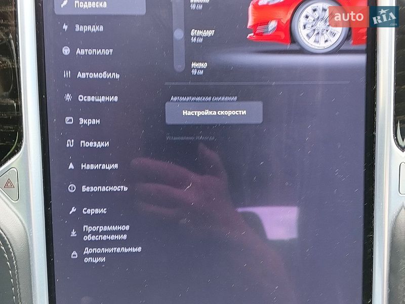 Лифтбек Tesla Model S 2017 в Киеве