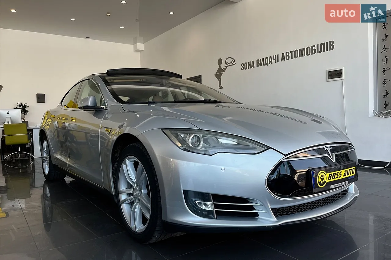 2013 Tesla Model S - мініатюра 24