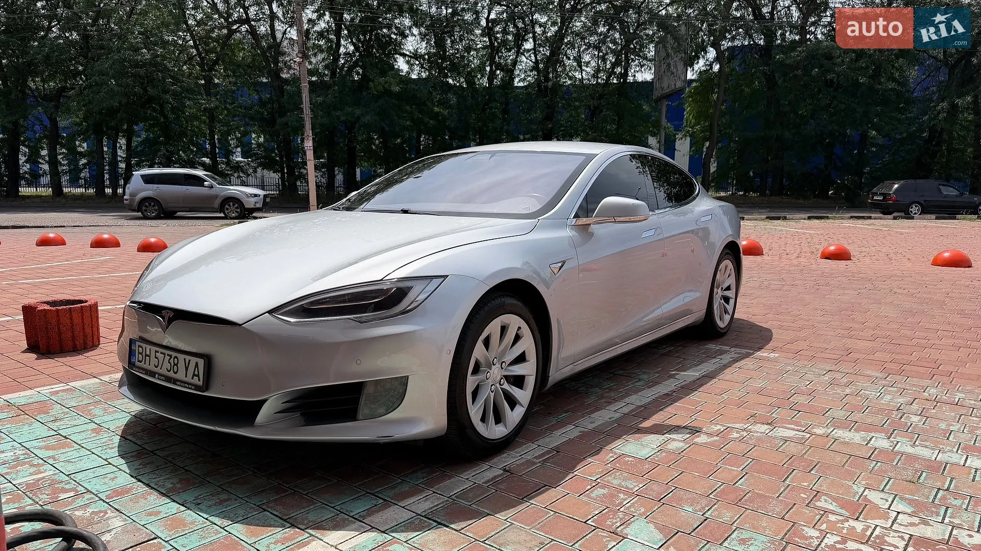 2016 Tesla Model S - мініатюра 4