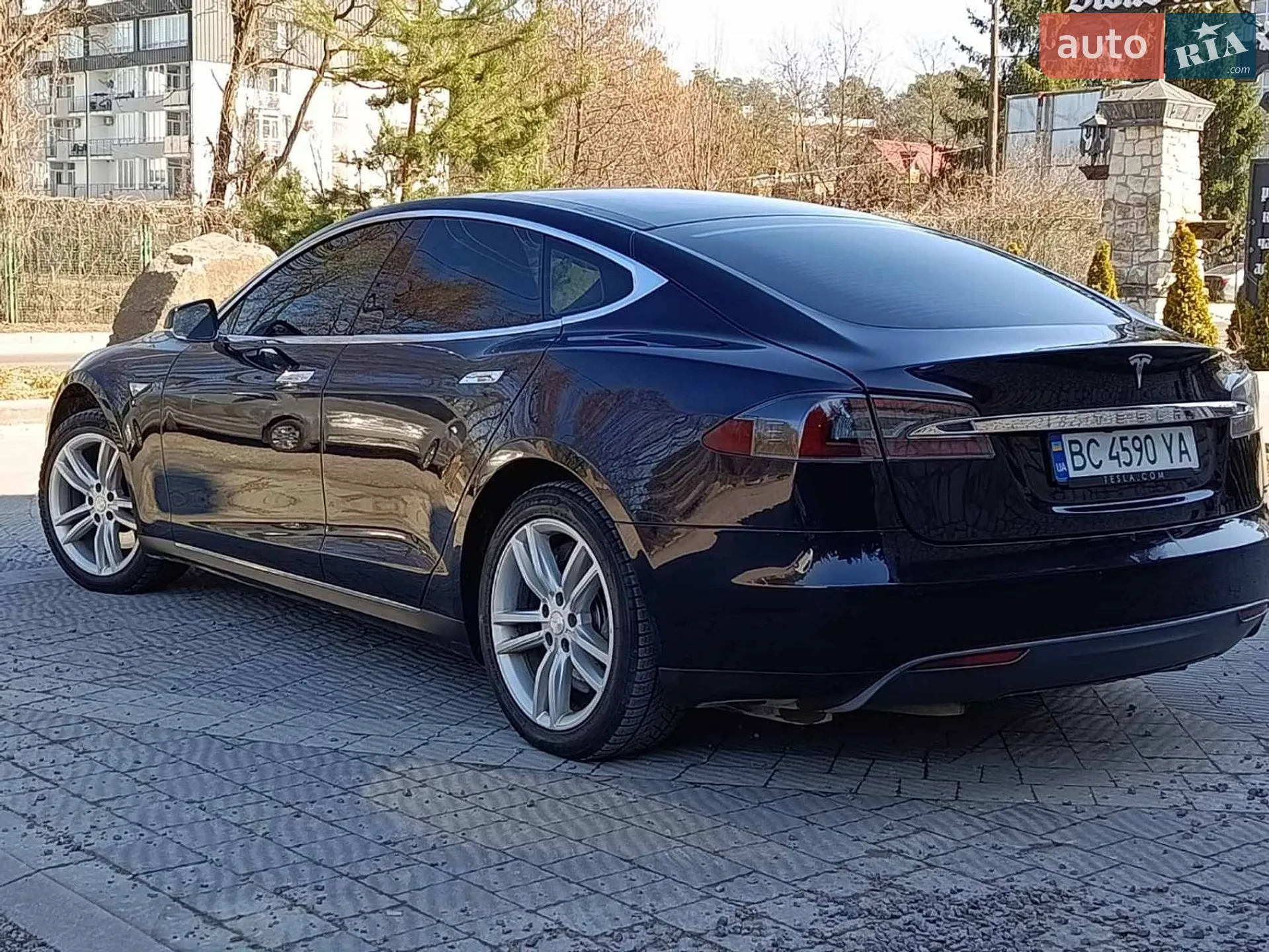2014 Tesla Model S - мініатюра 3
