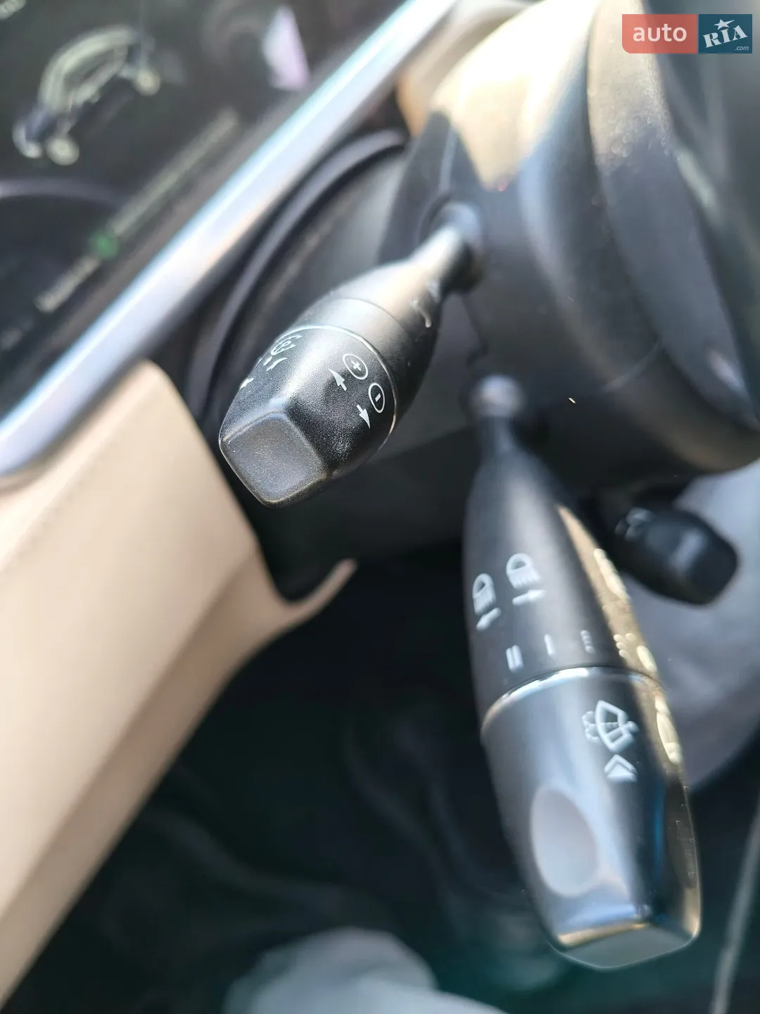 2014 Tesla Model S - мініатюра 14
