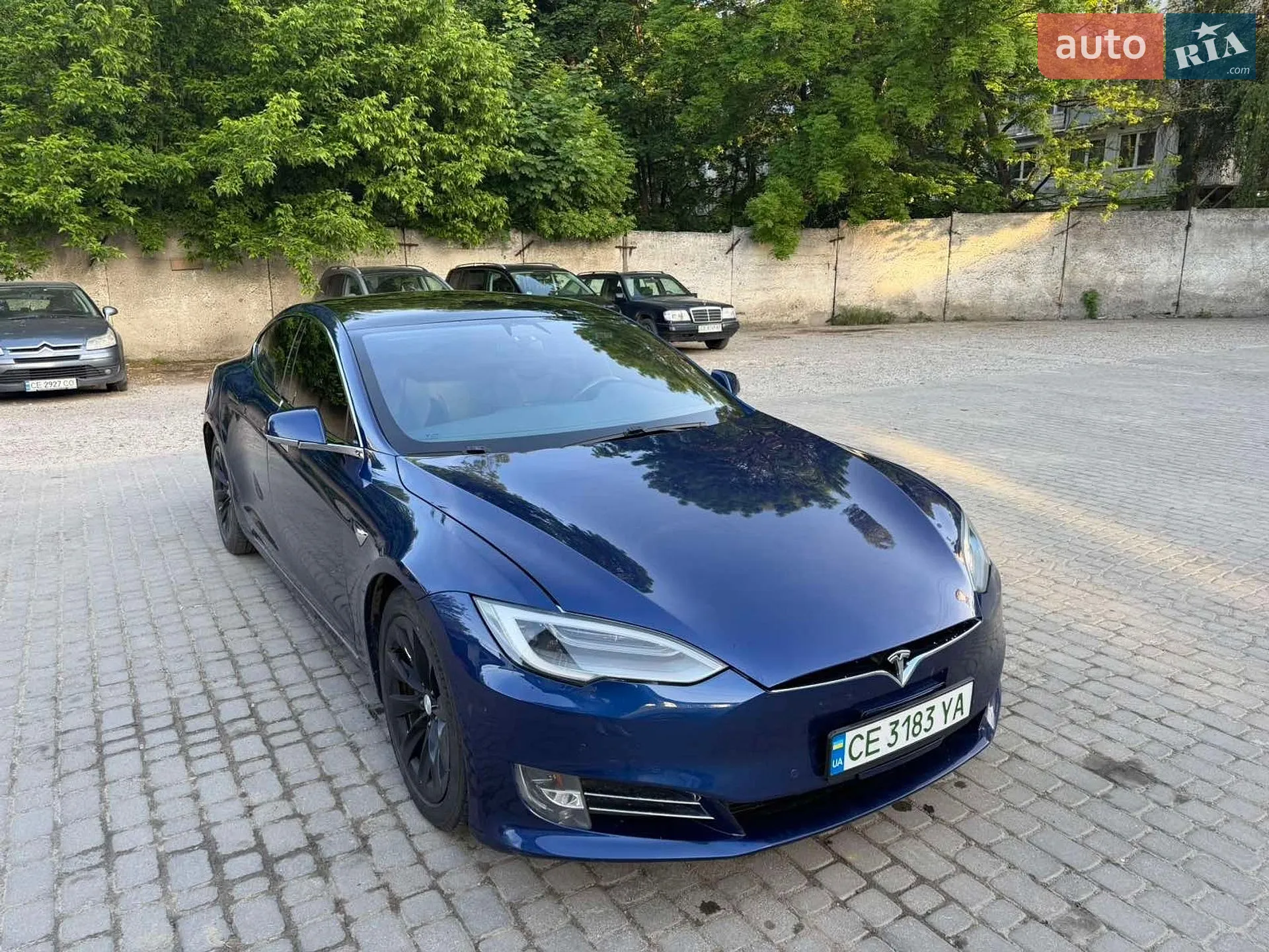 2017 Tesla Model S - фото 1