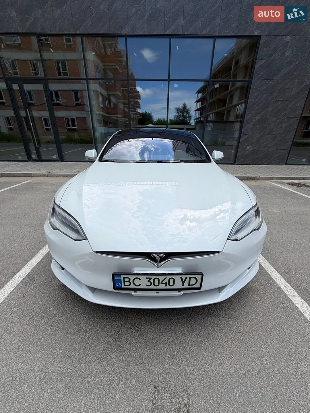 2020 Tesla Model S - фото 1