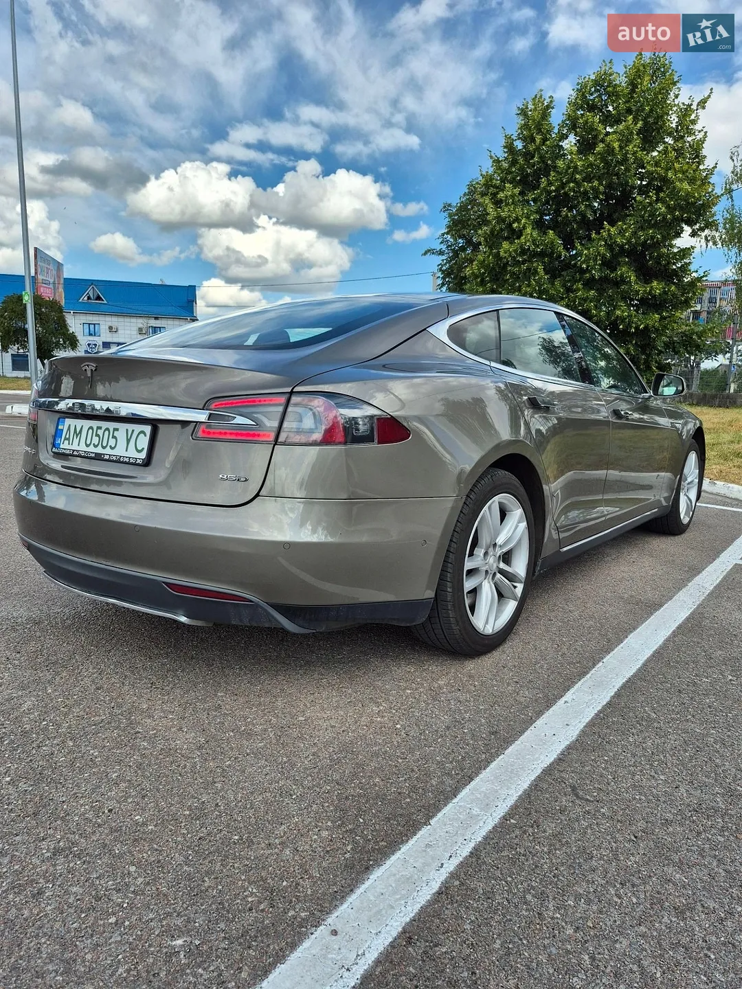 2015 Tesla Model S - мініатюра 6