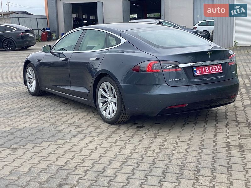 Ліфтбек Tesla Model S 2018 в Луцьку фото 7 Ліфтбек Tesla Model S 2018 в Луцьку