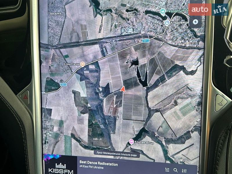 Ліфтбек Tesla Model S 2015 в Вінниці
