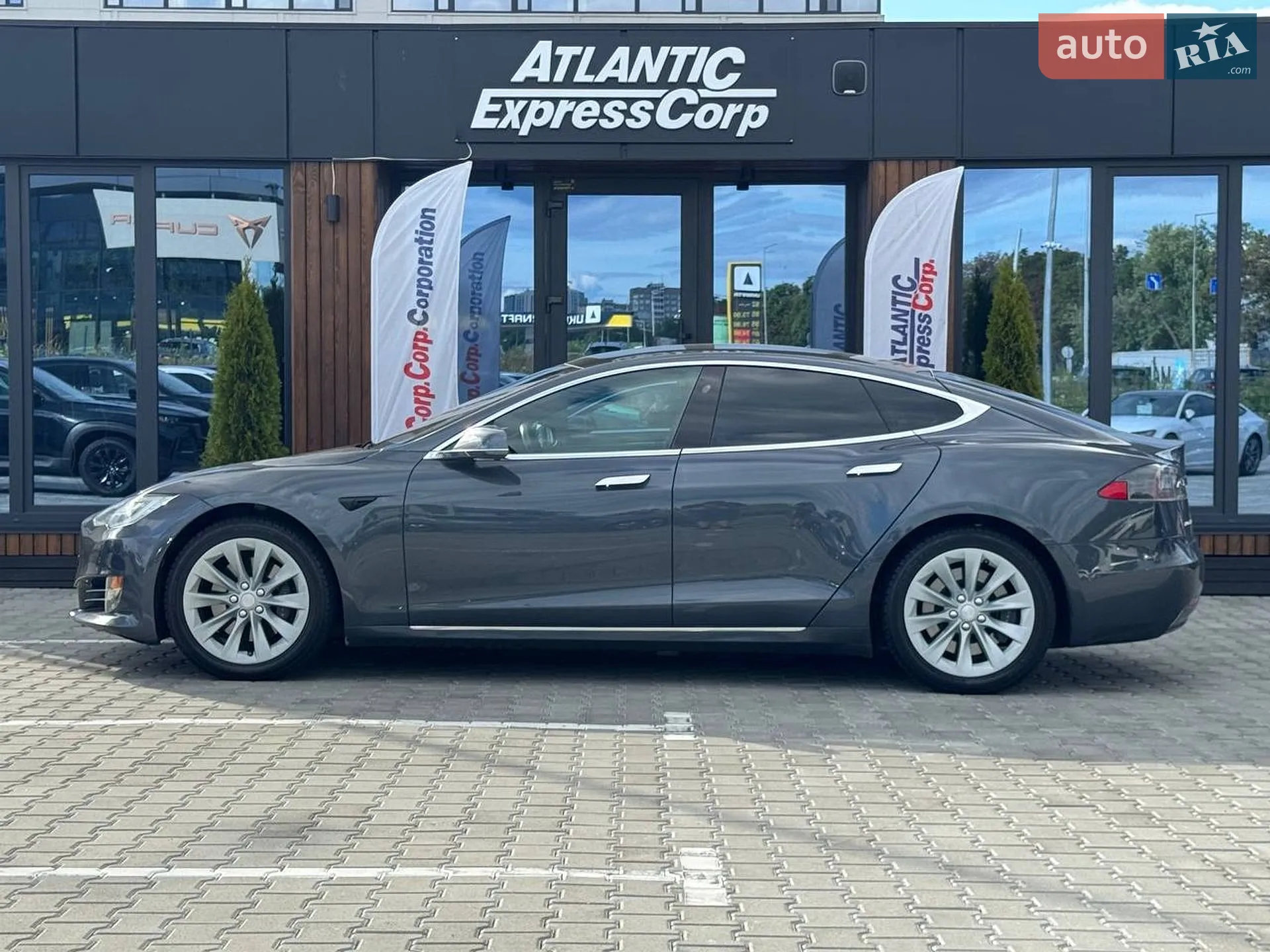 2018 Tesla Model S - мініатюра 4