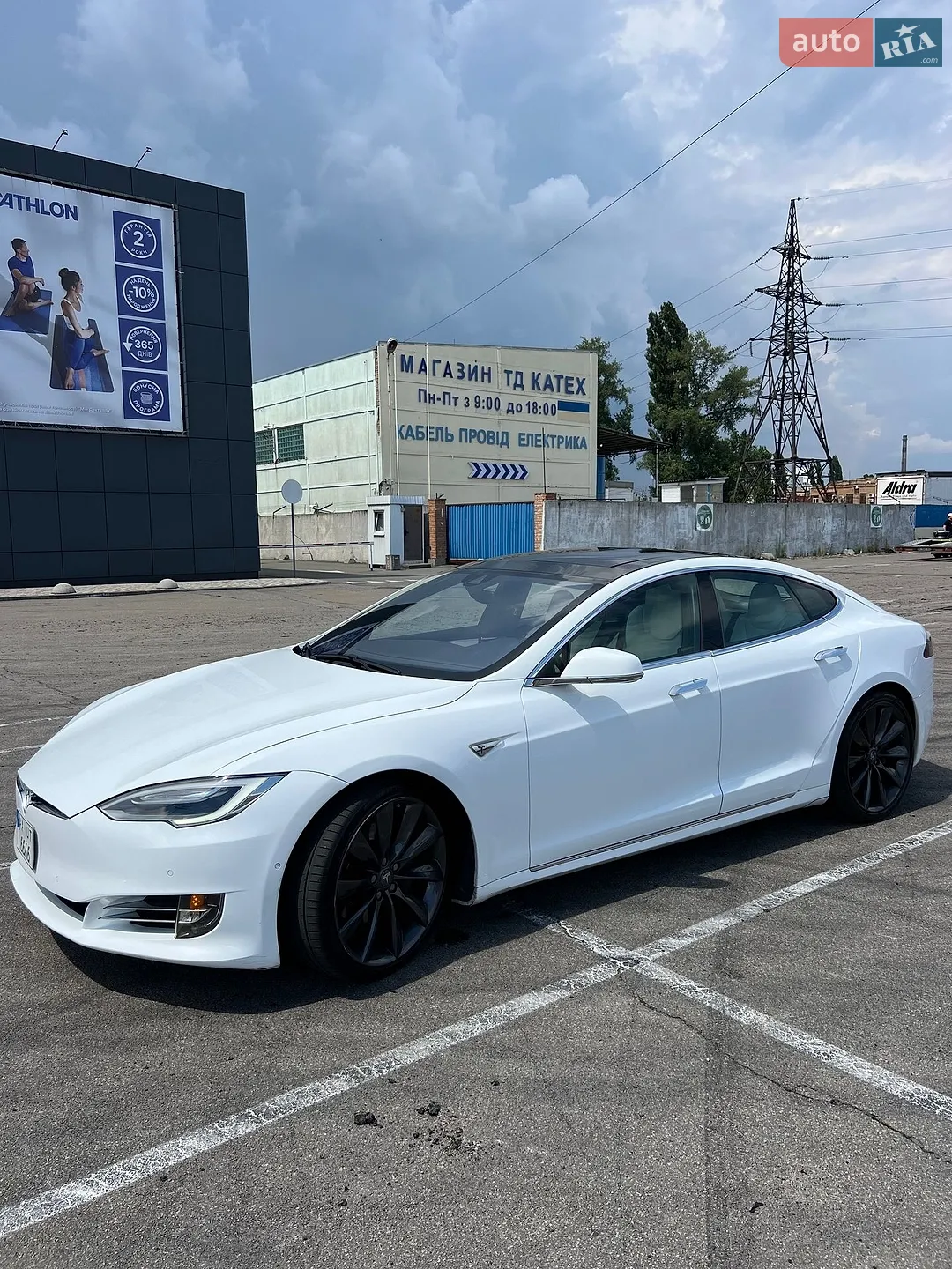 2016 Tesla Model S - мініатюра 2