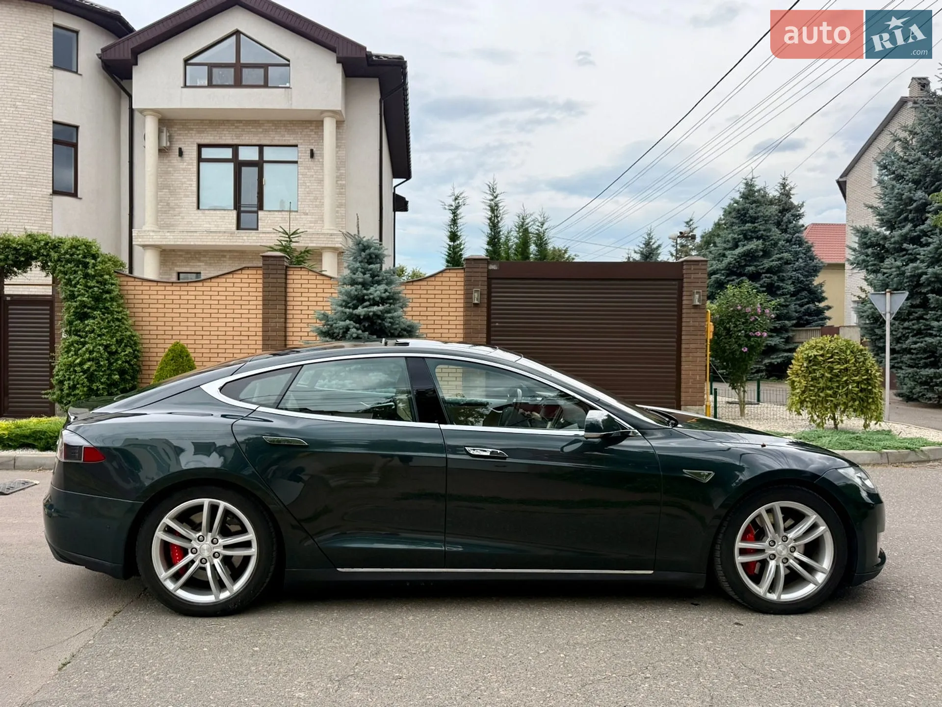 2014 Tesla Model S - мініатюра 9