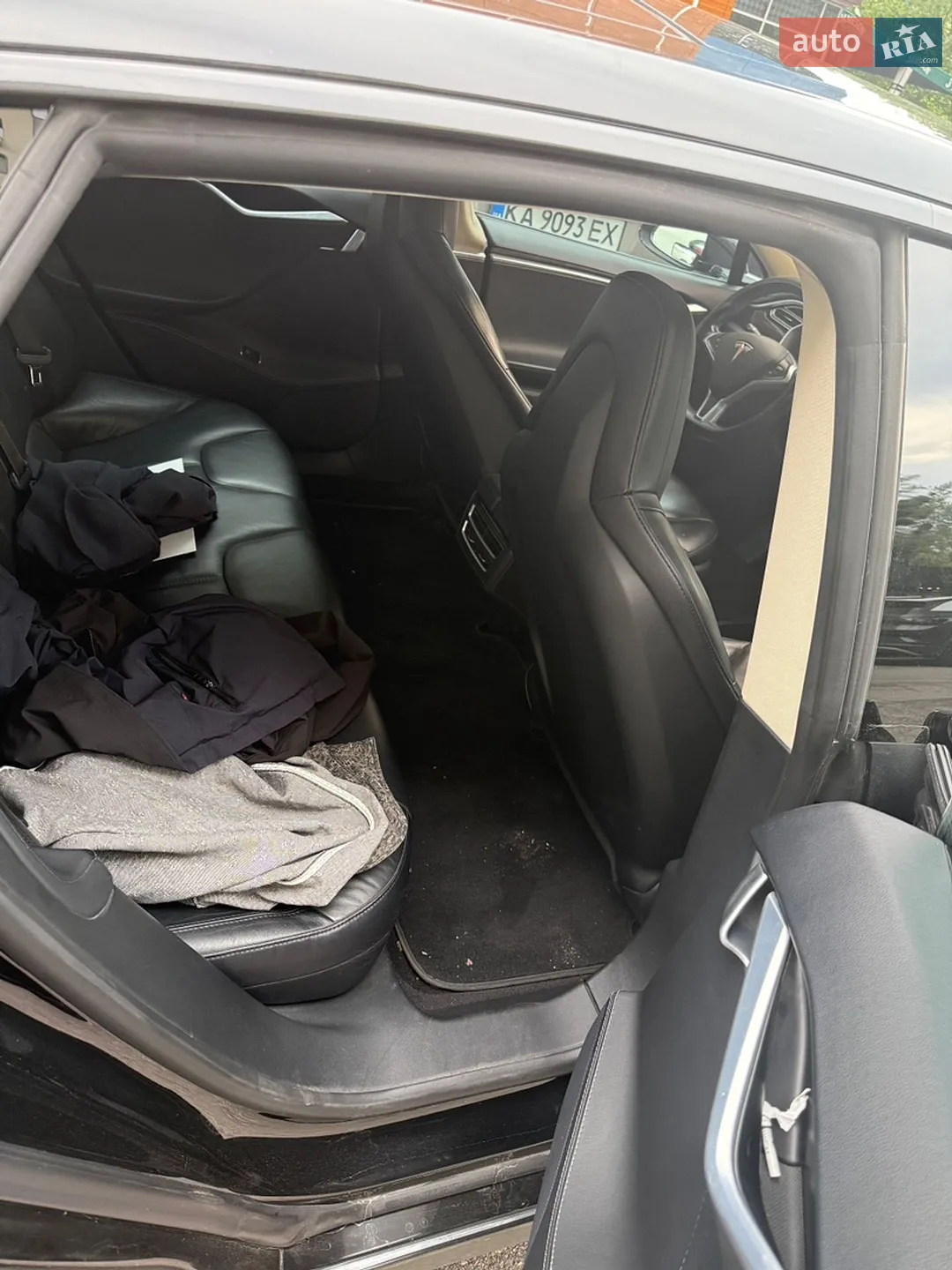 2014 Tesla Model S - мініатюра 5