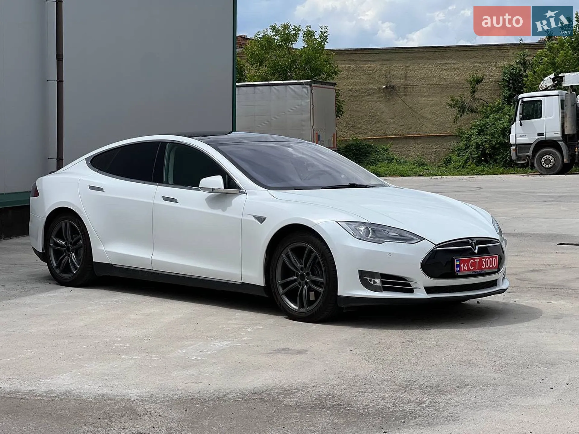 2013 Tesla Model S - мініатюра 10