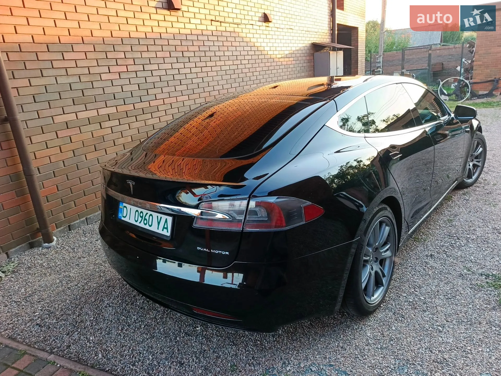 2021 Tesla Model S - мініатюра 10