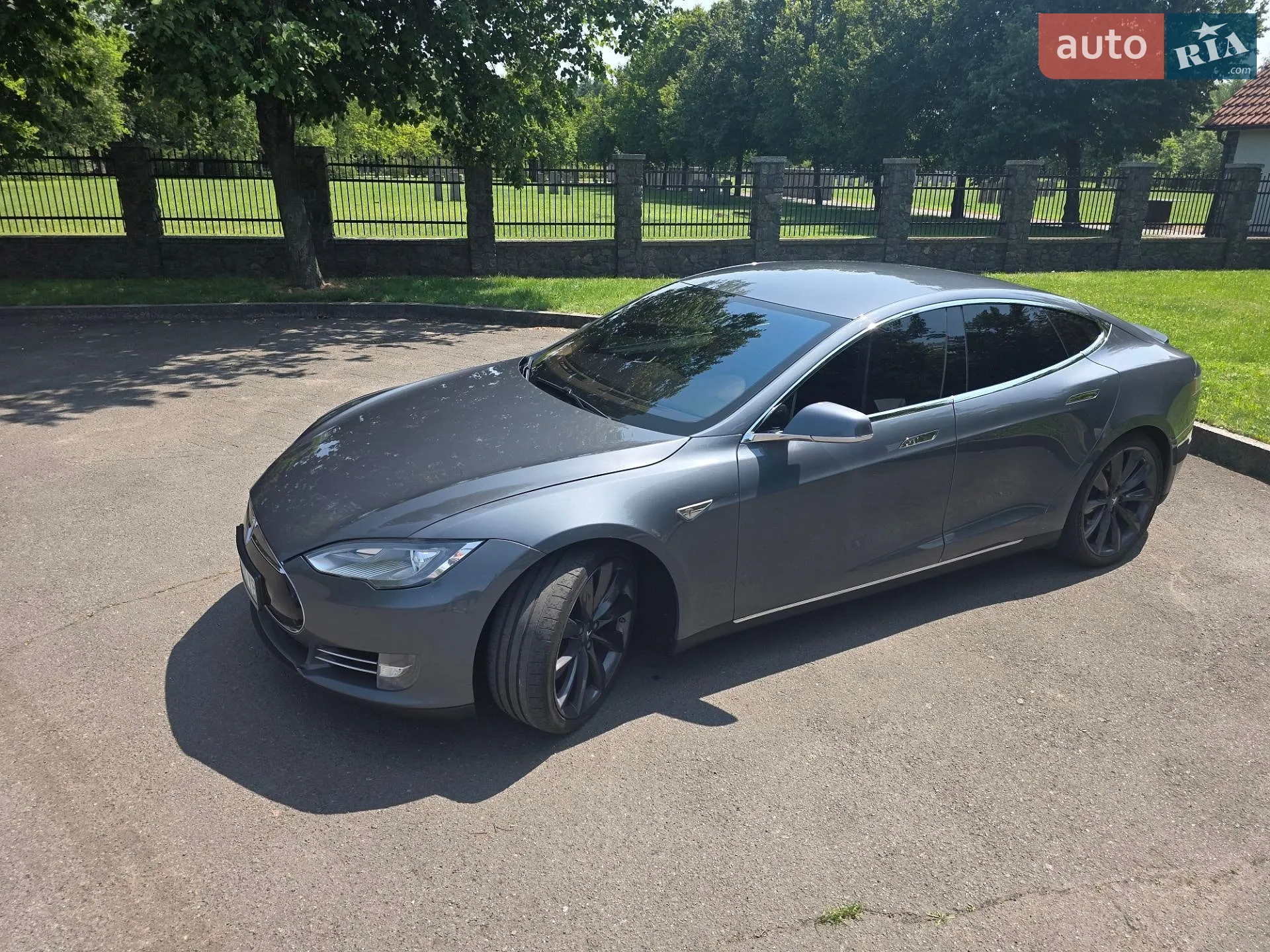 2014 Tesla Model S - мініатюра 8