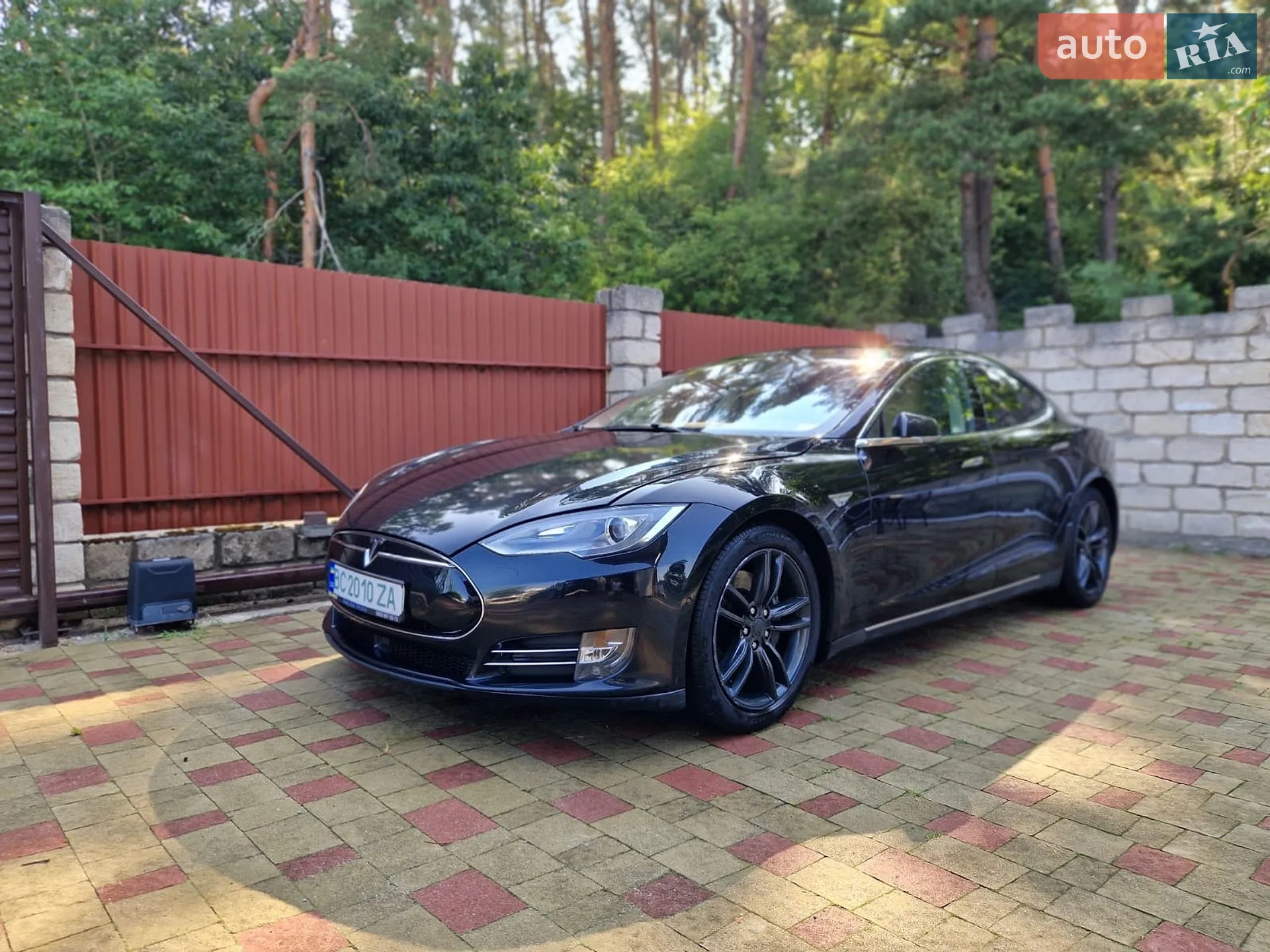 2015 Tesla Model S - мініатюра 4