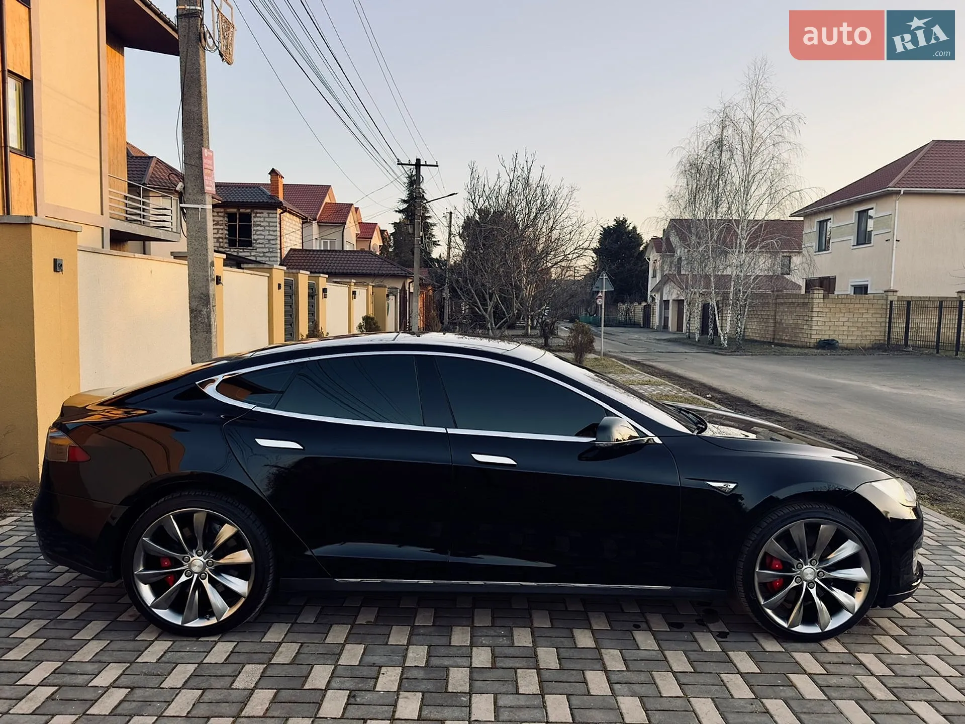 2014 Tesla Model S - мініатюра 9