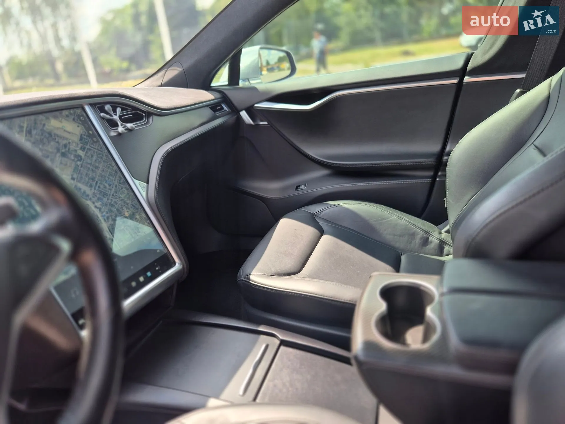 2016 Tesla Model S - мініатюра 14
