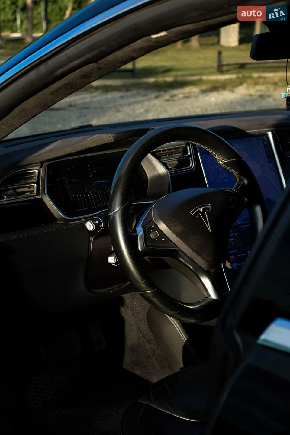 2015 Tesla Model S - мініатюра 10