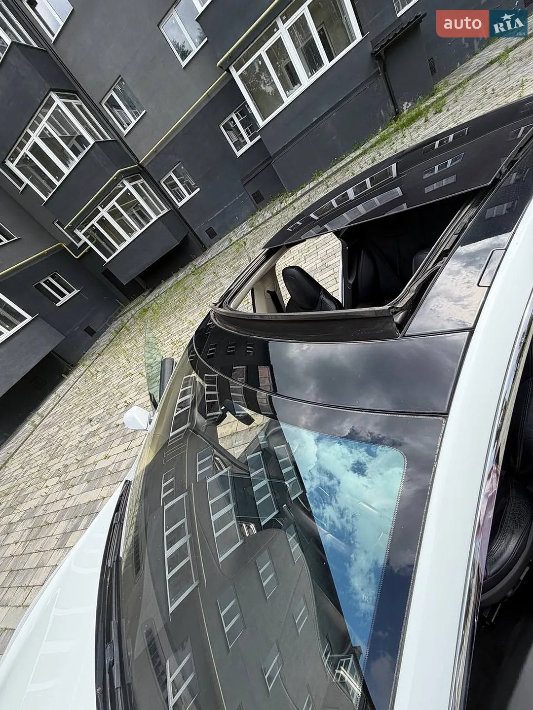 2014 Tesla Model S - мініатюра 10