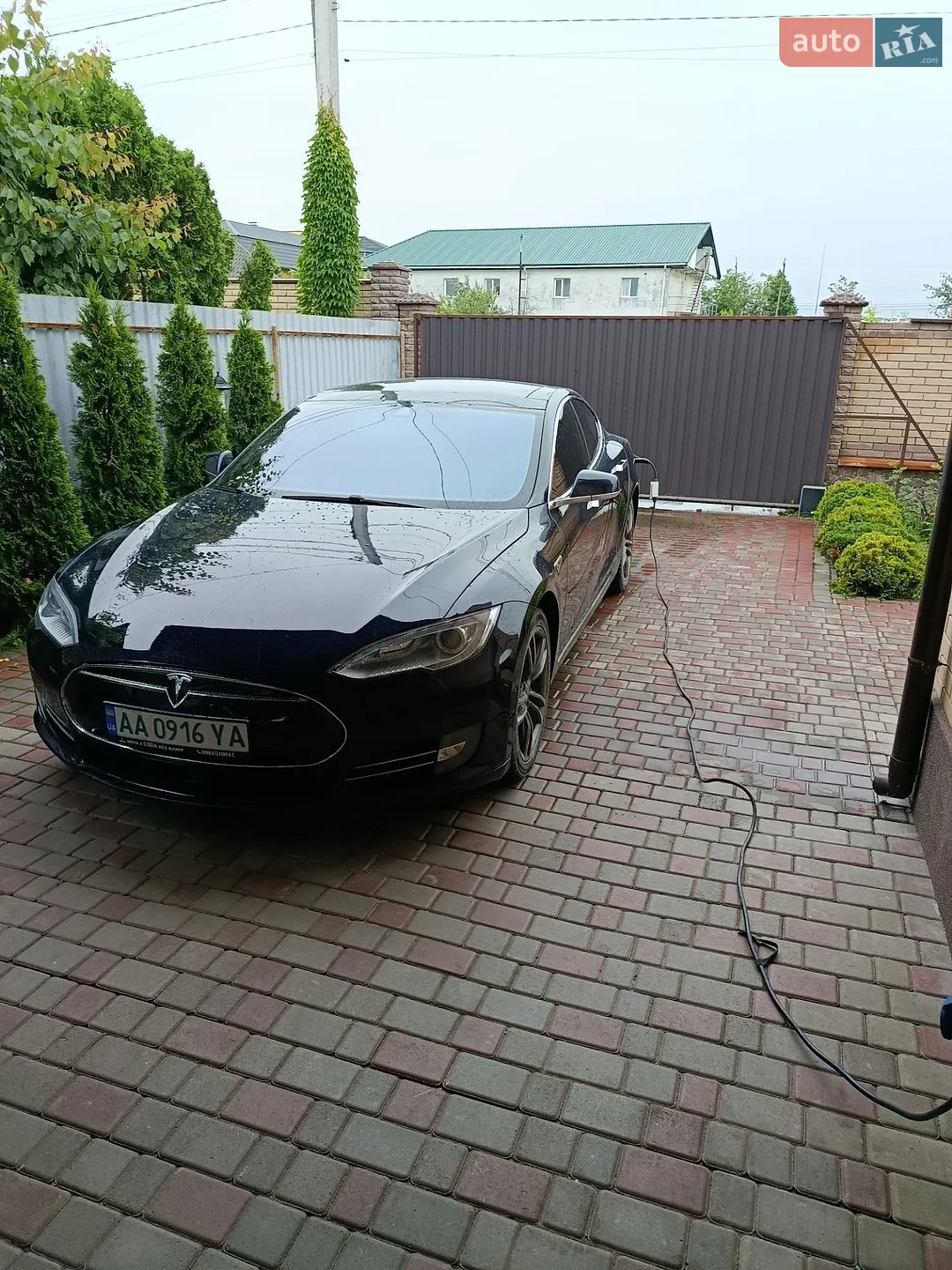 2014 Tesla Model S - мініатюра 2
