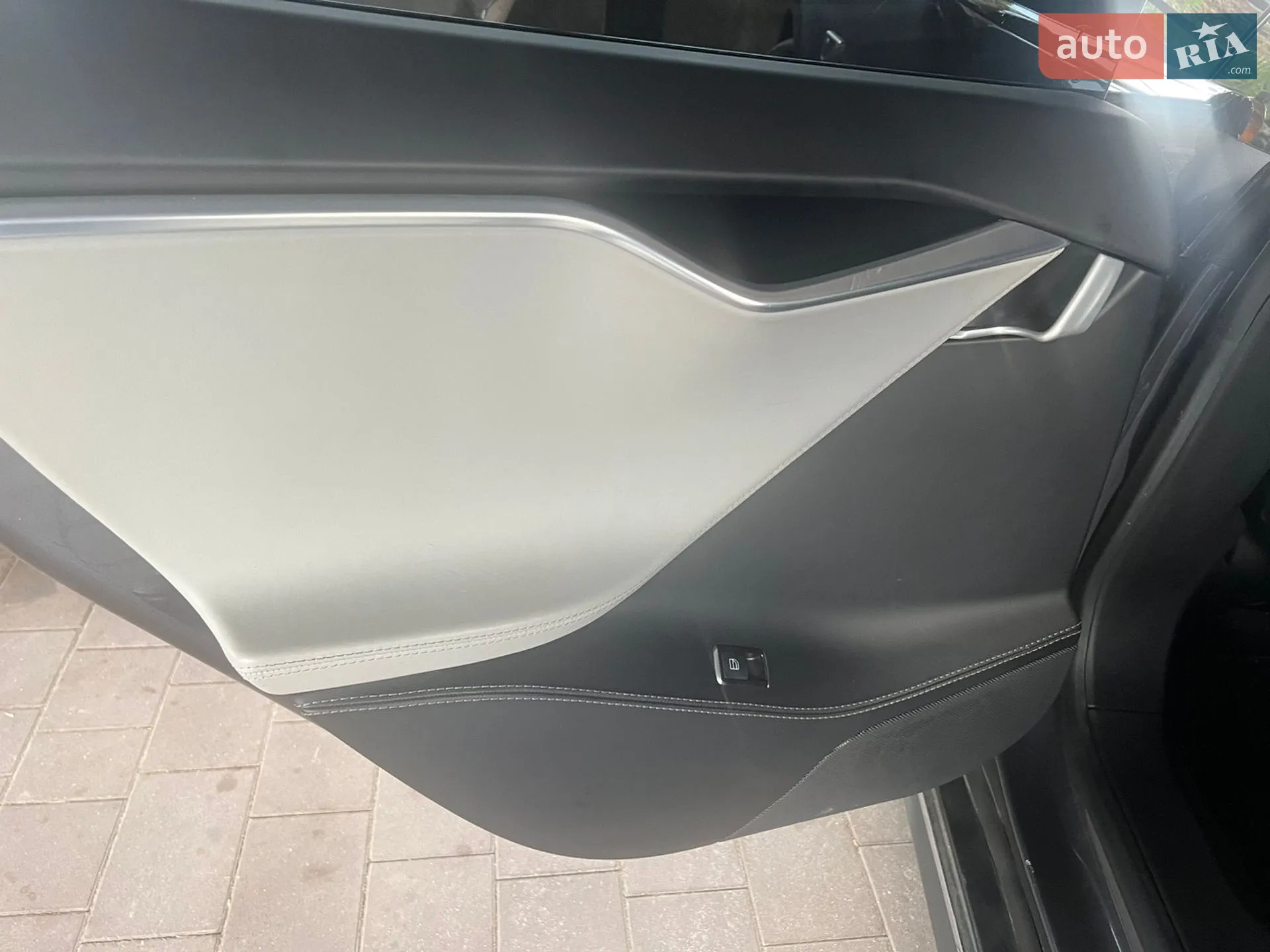 2016 Tesla Model S - мініатюра 5