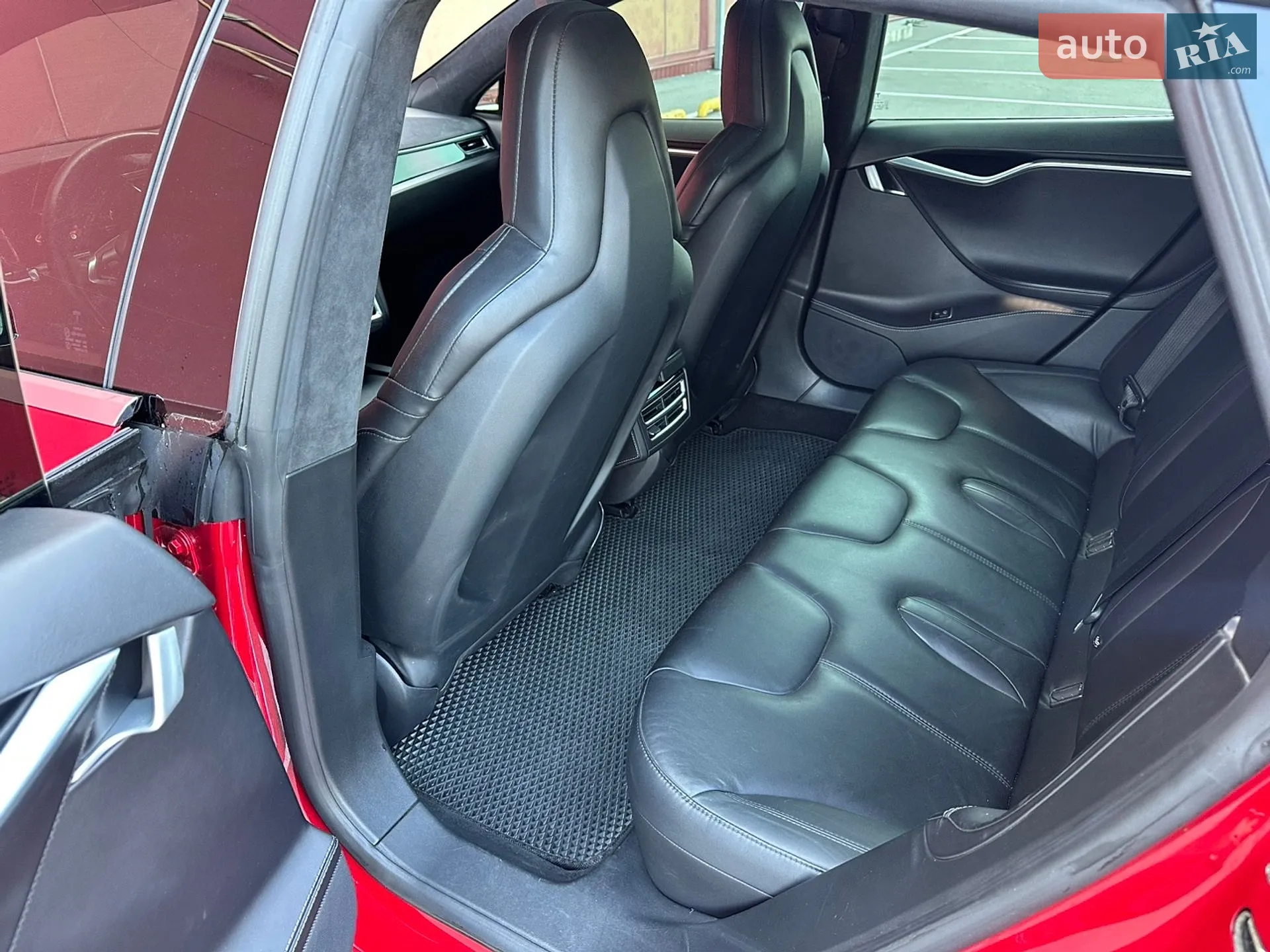 2016 Tesla Model S - мініатюра 18