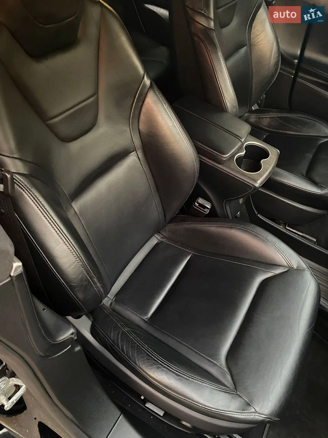 2015 Tesla Model S - мініатюра 4