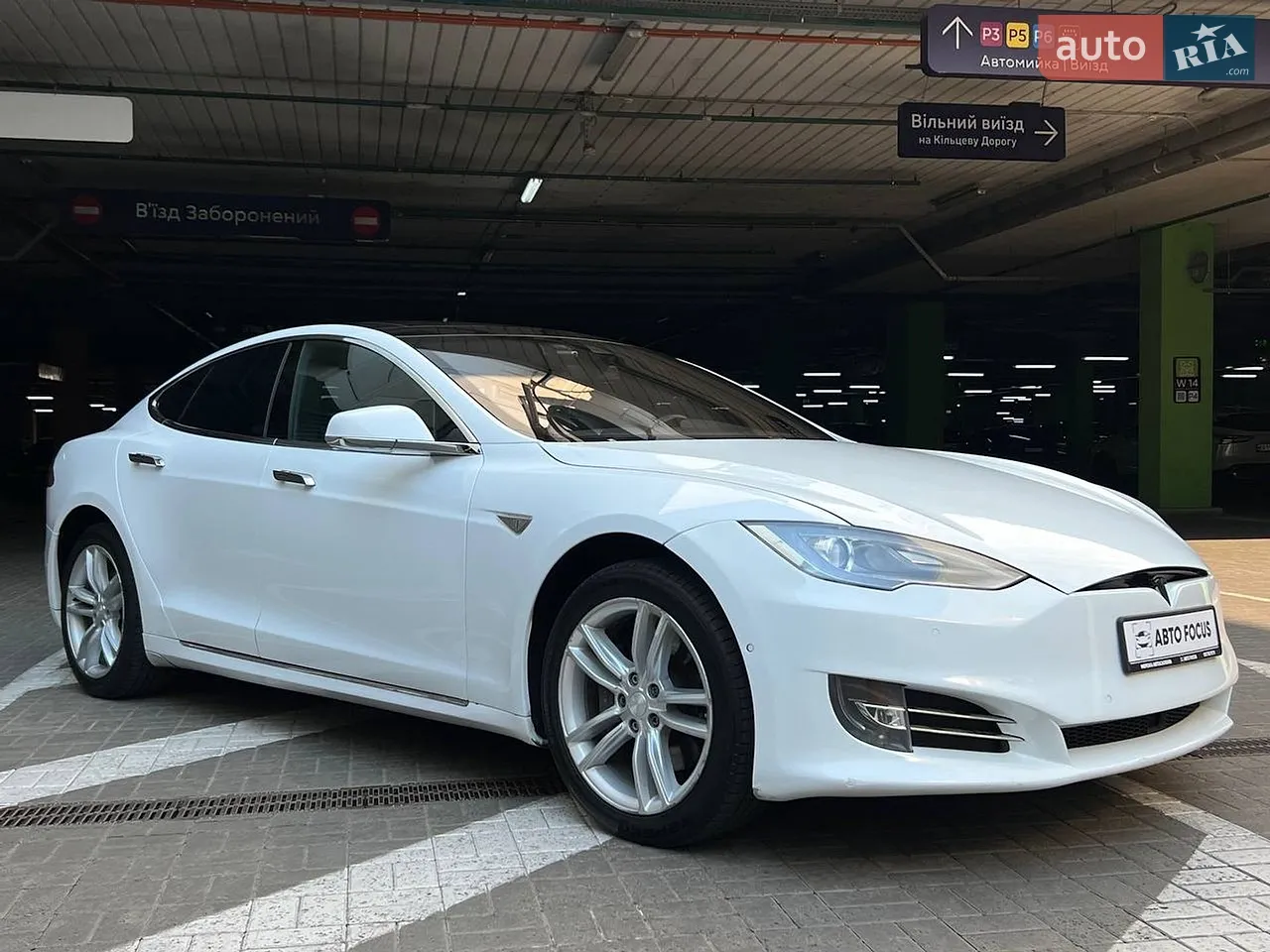 2016 Tesla Model S - мініатюра 19
