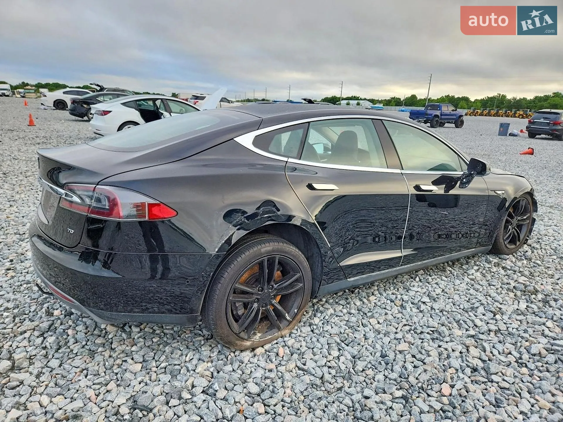 2015 Tesla Model S - мініатюра 3