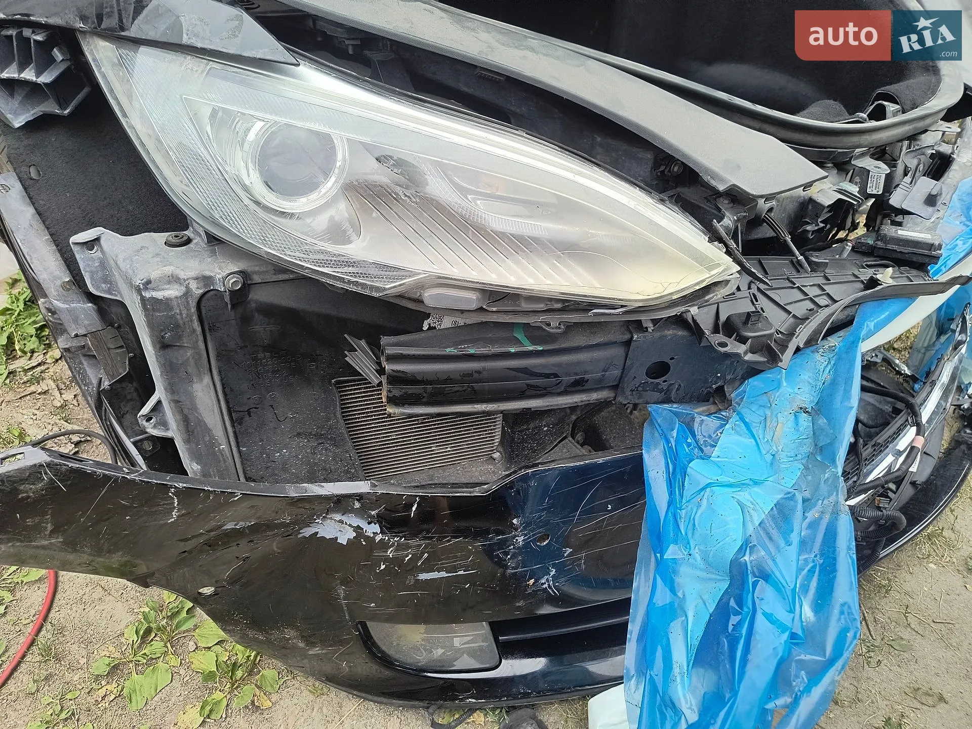 2015 Tesla Model S - мініатюра 27