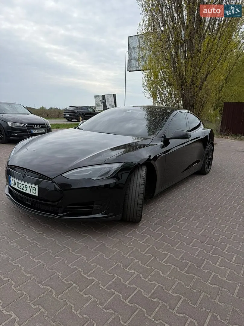 2015 Tesla Model S - мініатюра 8