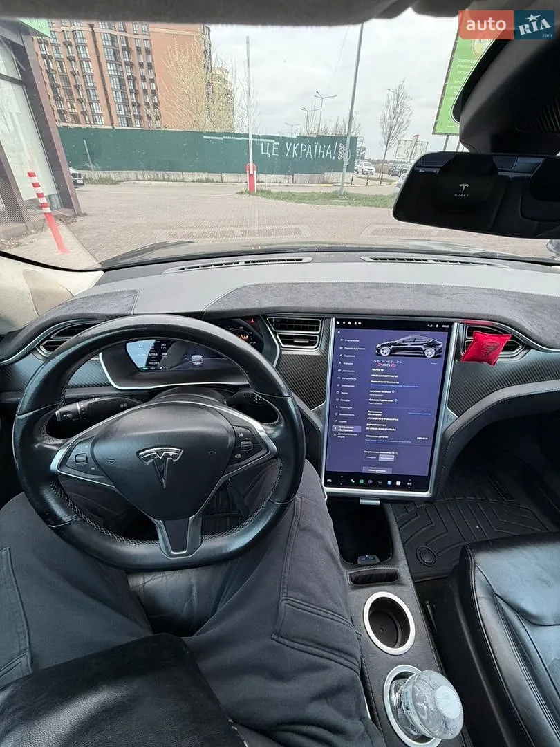 2015 Tesla Model S - мініатюра 15