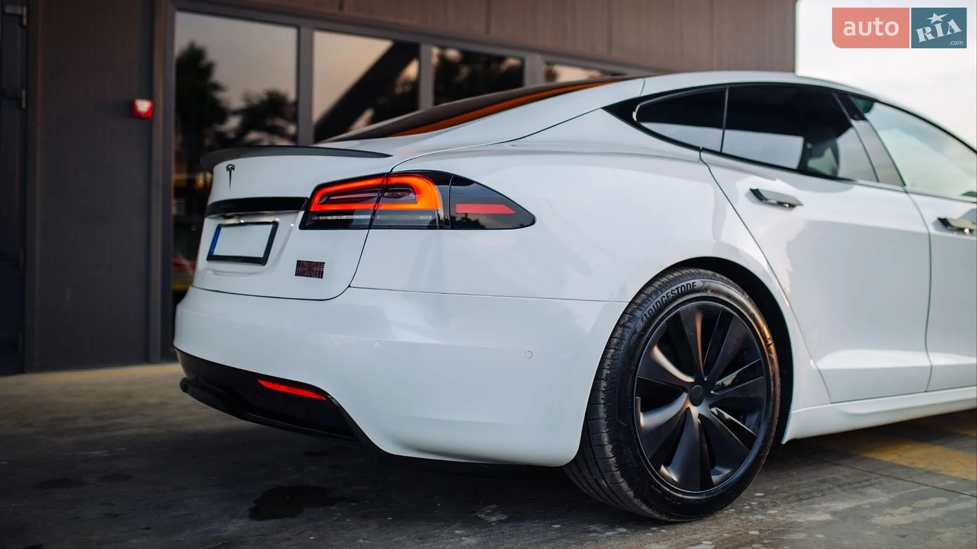 2022 Tesla Model S - мініатюра 20