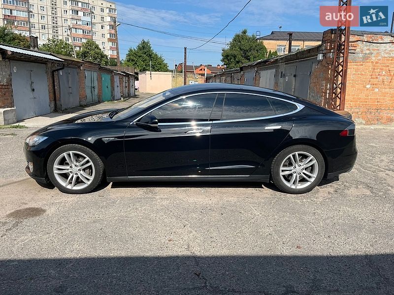 Ліфтбек Tesla Model S 2014 в Білій Церкві