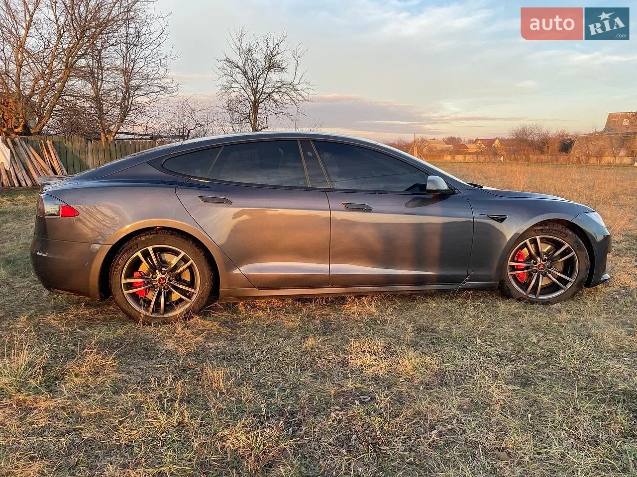 2020 Tesla Model S - мініатюра 19