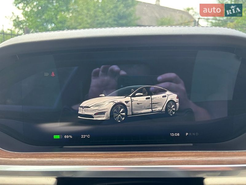 Ліфтбек Tesla Model S 2021 в Золочеві фото 21 Ліфтбек Tesla Model S 2021 в Золочеві