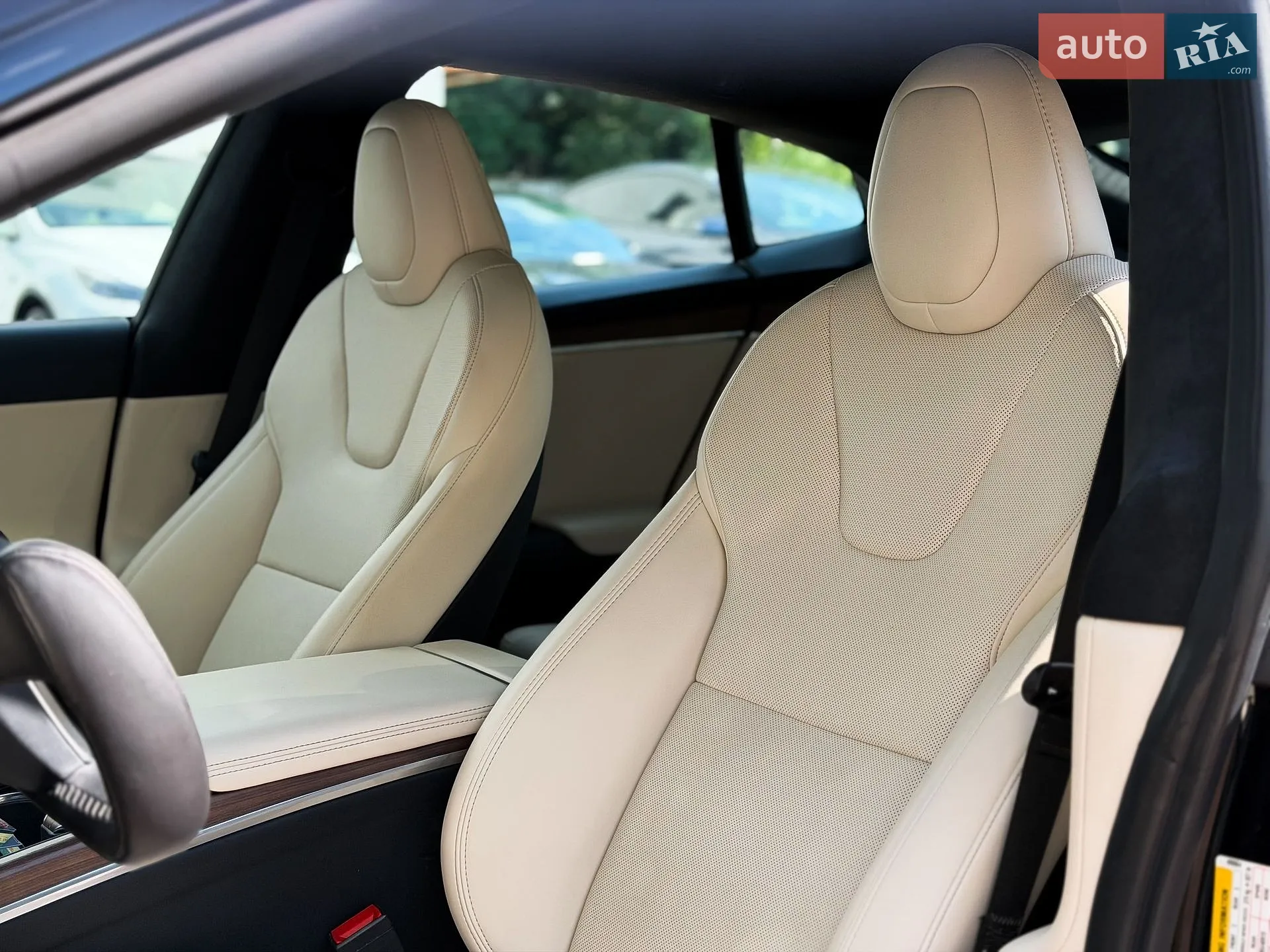 2022 Tesla Model S - мініатюра 14